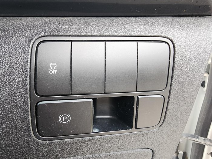 2024 Hyundai STARIA LOAD