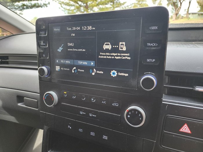 2024 Hyundai STARIA LOAD