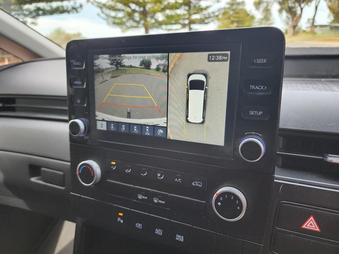 2024 Hyundai STARIA LOAD