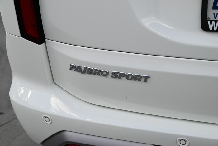 2024 Mitsubishi Pajero Sport Exceed