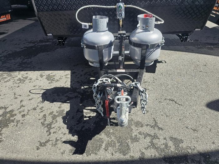 2026 Vivid Caravans Nomad