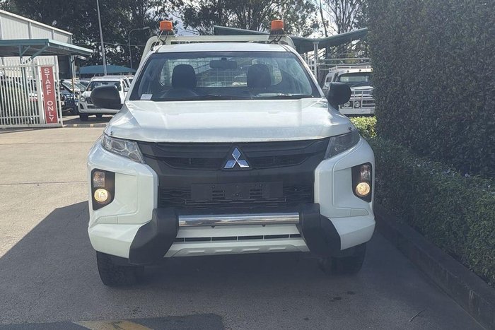 2020 Mitsubishi Triton