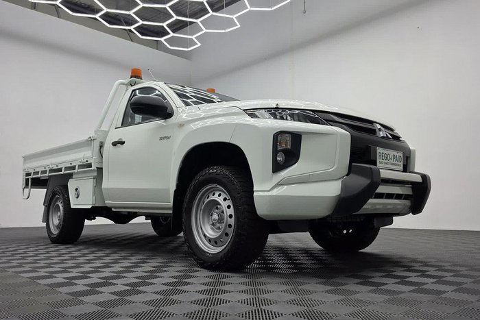2020 Mitsubishi Triton