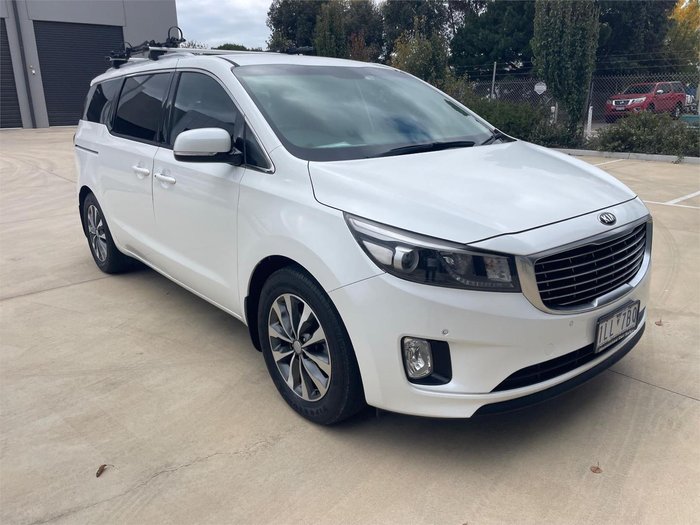 2017 Kia Carnival