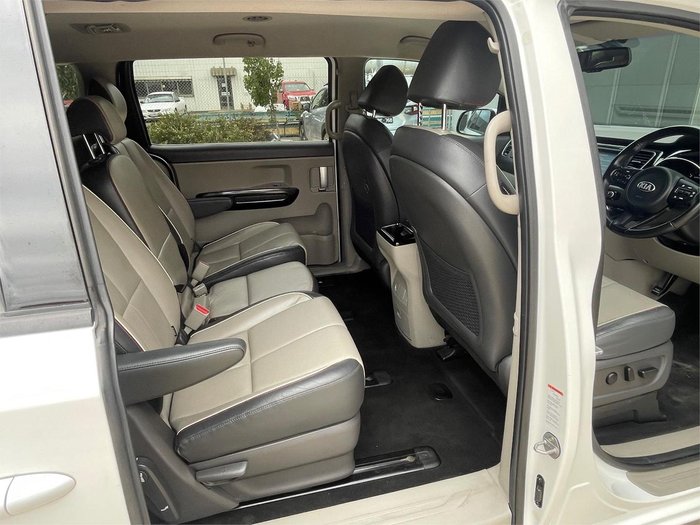 2017 Kia Carnival SLi YP MY18 Snow White Pearl