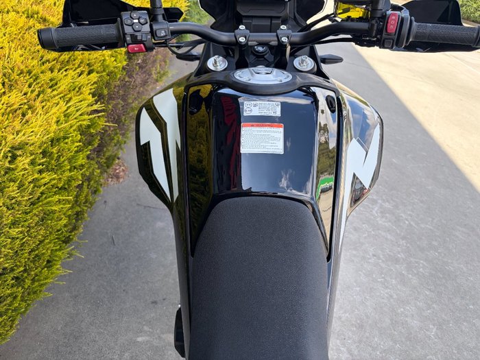 2026 CFMOTO 450 MT NEBULA BLACK