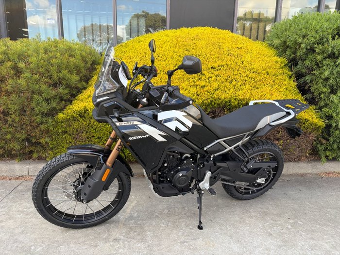 2026 CFMOTO 450 MT NEBULA BLACK
