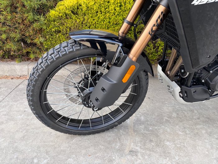 2026 CFMOTO 450 MT NEBULA BLACK