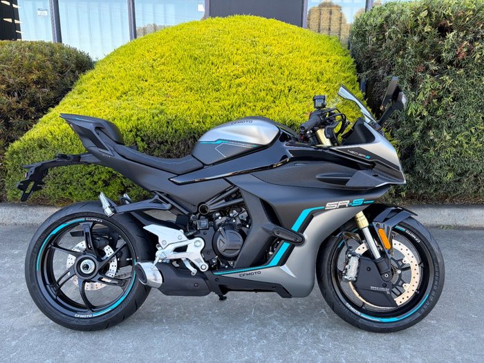 2026 CFMOTO 2026 CF MOTO 450CC 450SR-S Gem Black