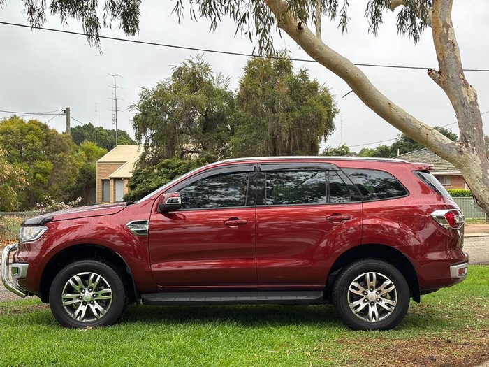 2016 Ford Everest Trend