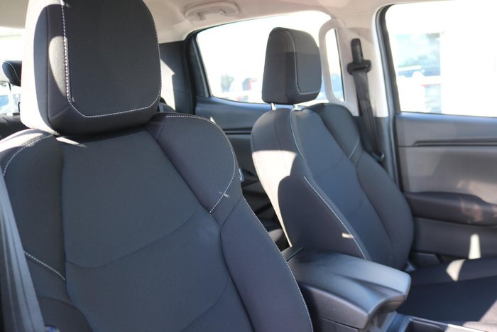 2025 Isuzu D-MAX SX