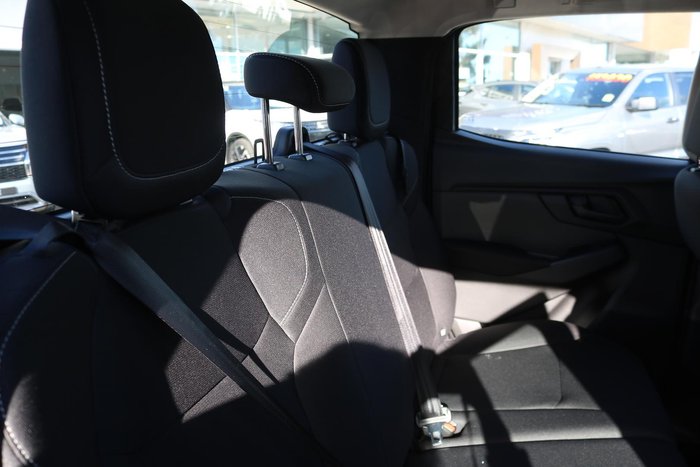2025 Isuzu D-MAX SX