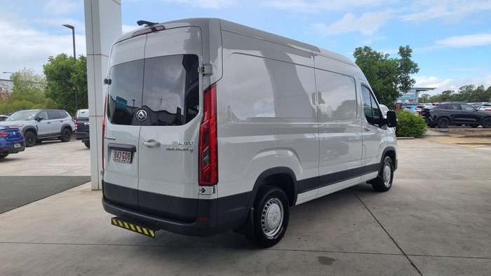 2022 LDV Deliver 9 MWB Mid Roof