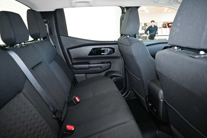 2024 Mitsubishi Triton GLS