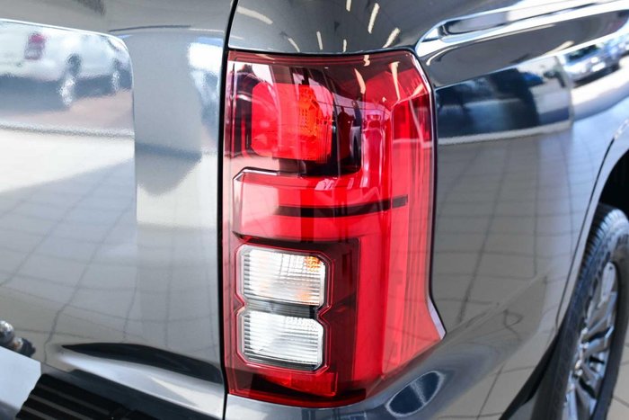 2024 Mitsubishi Triton GLS