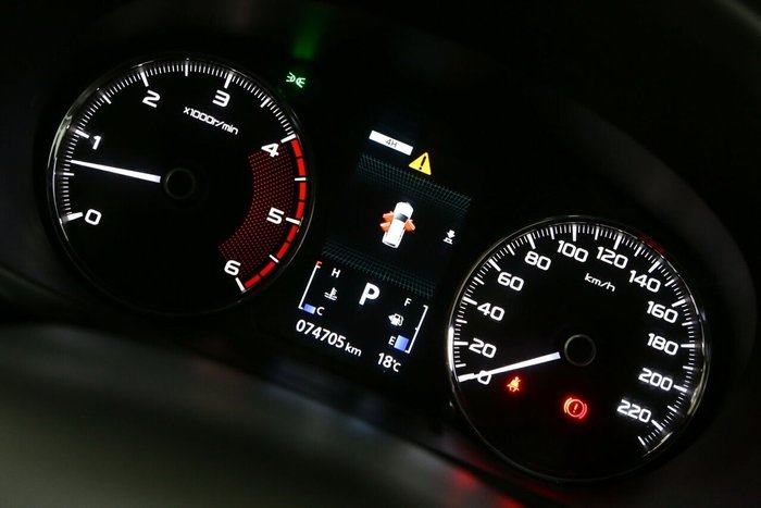 2019 Mitsubishi Pajero Sport Black Edition