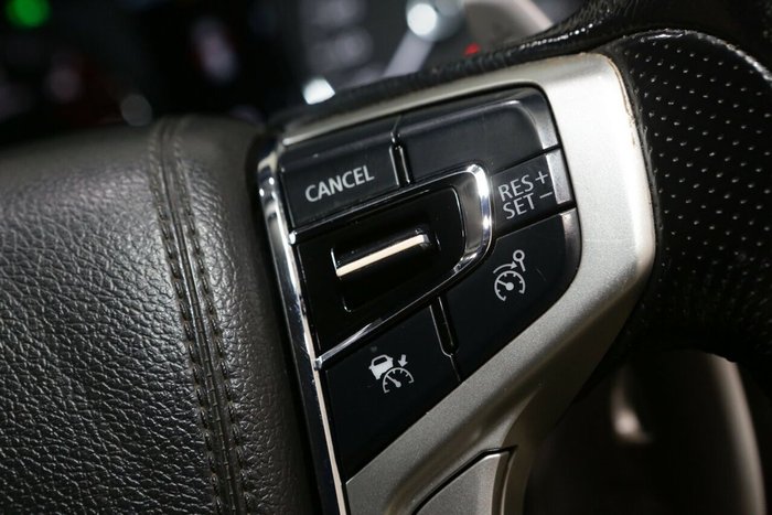 2019 Mitsubishi Pajero Sport Black Edition