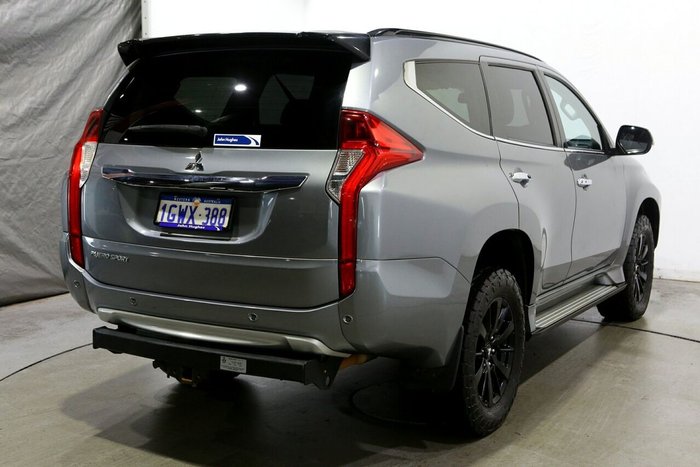 2019 Mitsubishi Pajero Sport Black Edition