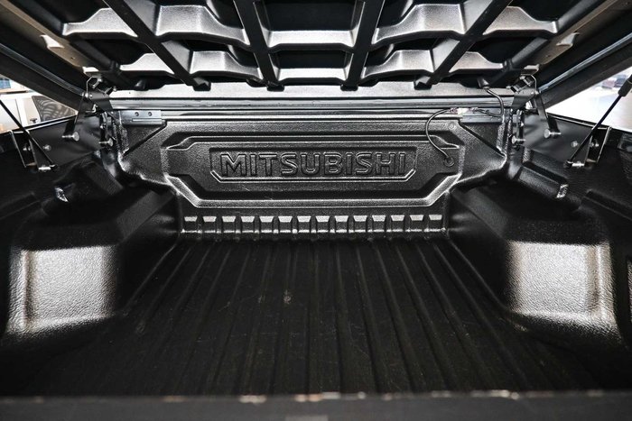 2025 Mitsubishi Triton GLS