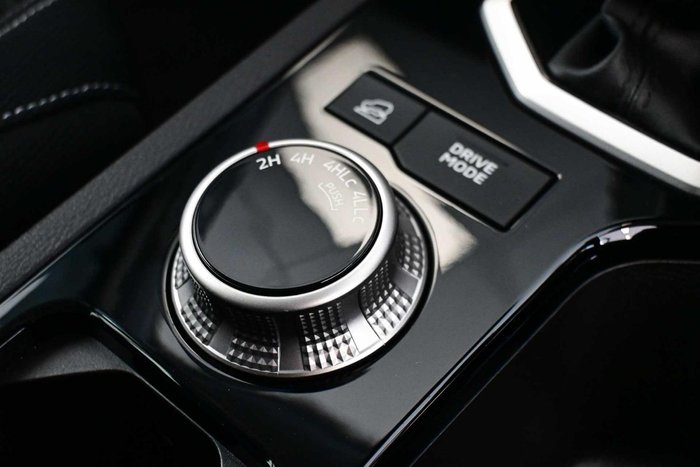2025 Mitsubishi Triton GLS