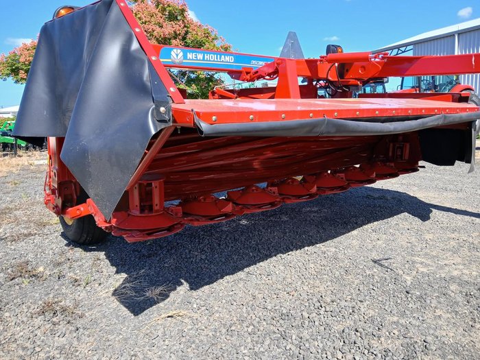 2025 New Holland 210 Discbine Mower Conditioner Red