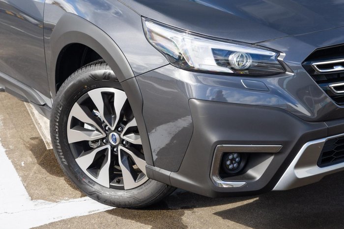 2025 Subaru Outback AWD Touring XT