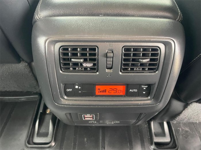 2018 Nissan Pathfinder Ti R52 Series II MY17 Cayenne Red