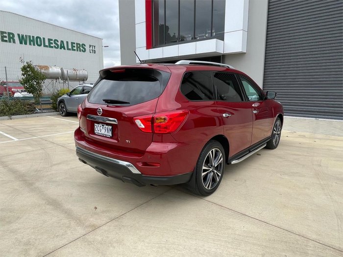 2018 Nissan Pathfinder Ti