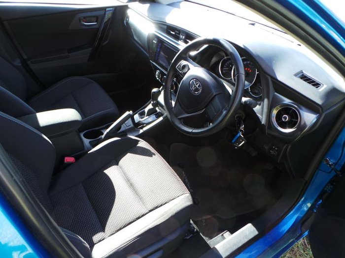 2015 Toyota Corolla Ascent Sport