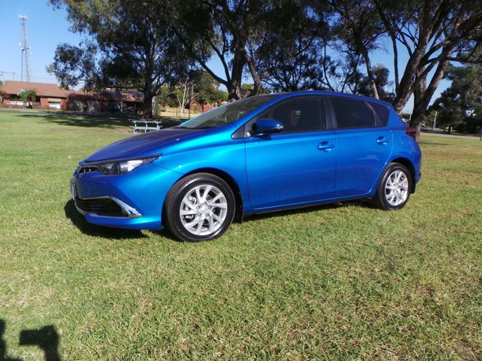 2015 Toyota Corolla Ascent Sport