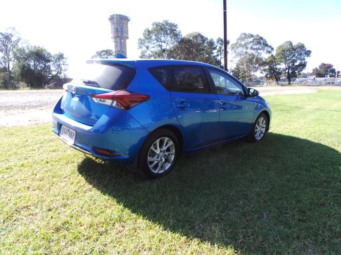2015 Toyota Corolla Ascent Sport