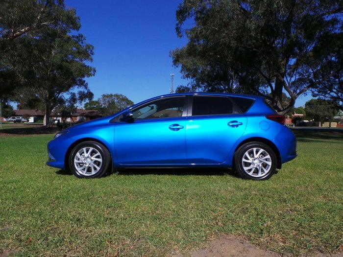 2015 Toyota Corolla Ascent Sport