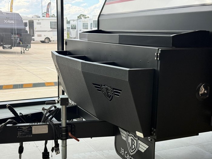 2025 JB Caravans Gator X 18' Fd Family