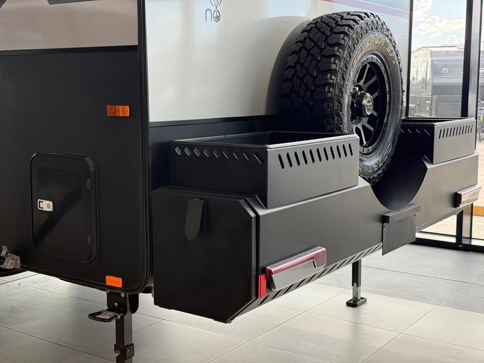 2025 JB Caravans Gator X 18' Fd Family