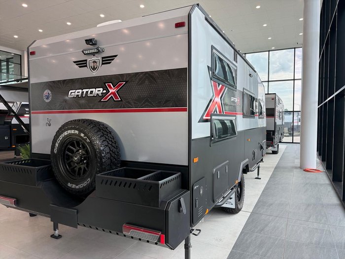 2025 JB Caravans Gator X 18' Fd Family