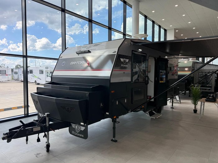 2025 JB Caravans Gator X 18' Fd Family