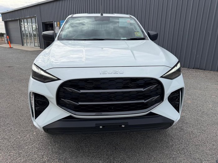 2026 Isuzu MU-X LS-M