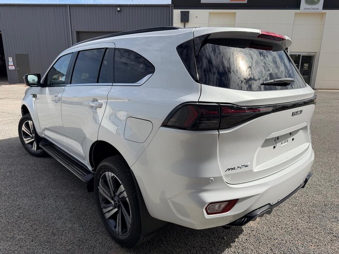 2026 Isuzu MU-X LS-T