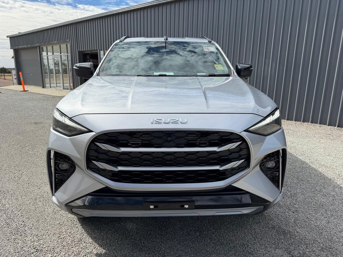 2026 Isuzu MU-X LS-T