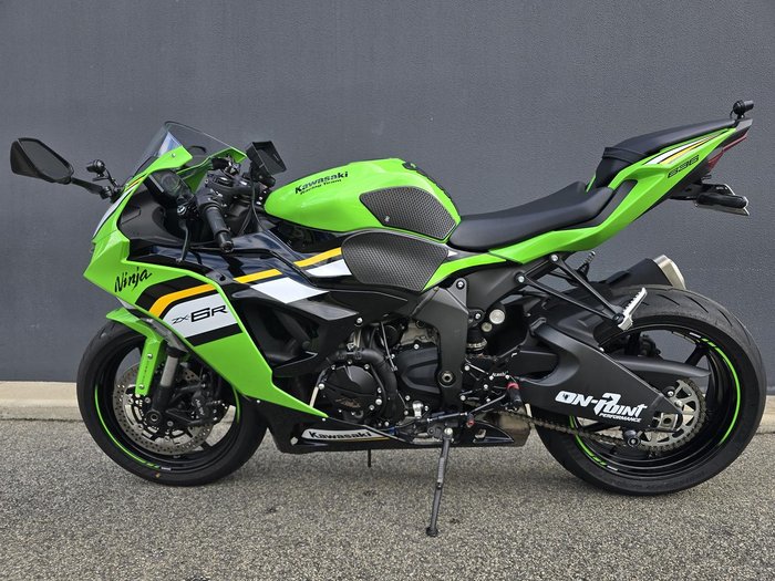 2025 Kawasaki Ninja ZX-6R ABS (636) Ninja Green