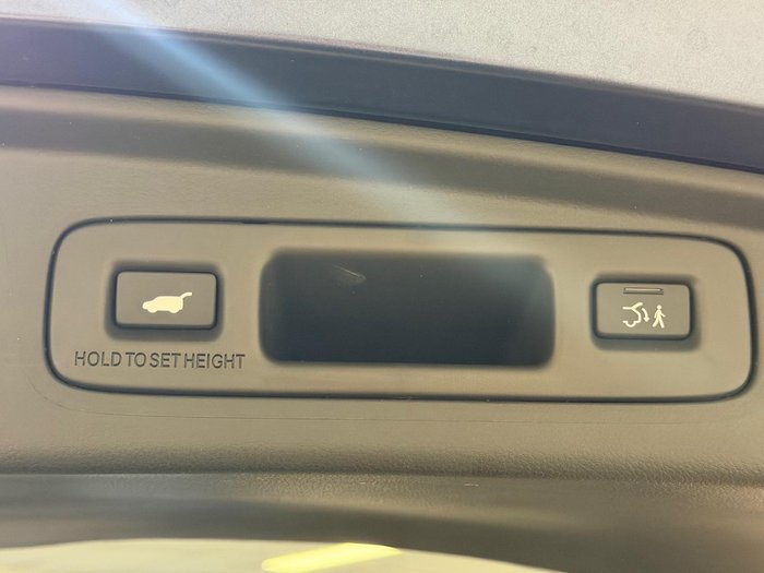 2024 Honda CR-V VTi LX