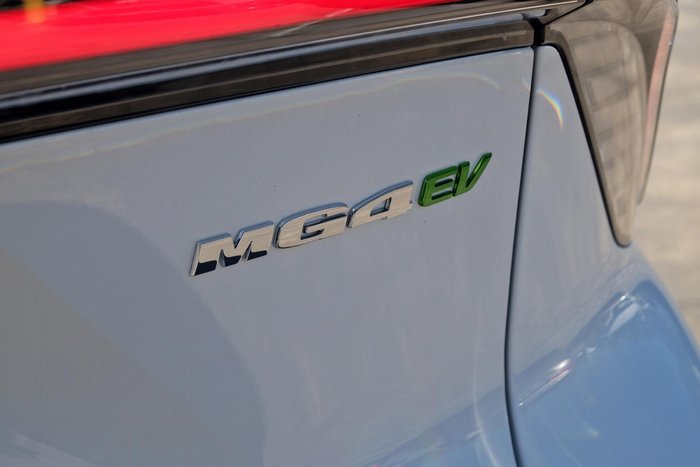 2026 MG MG4 Essence 64