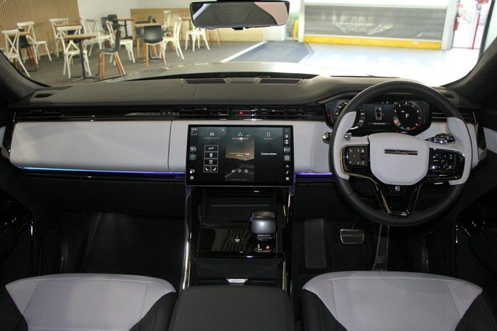 2025 Land Rover Range Rover Sport P635 SV Edition Two