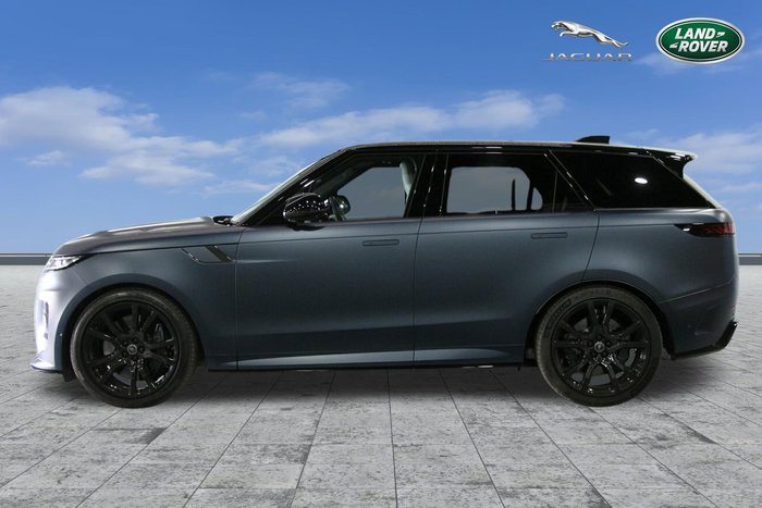2025 Land Rover Range Rover Sport P635 SV Edition Two