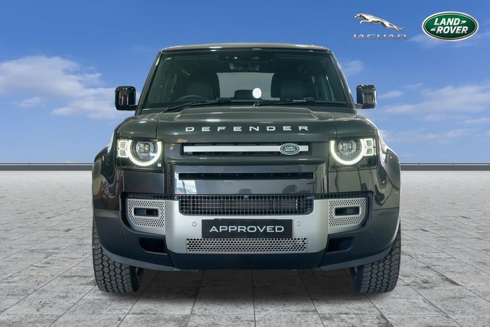 2025 Land Rover Defender 90 D250 S