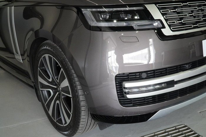 2024 Land Rover Range Rover P460e Autobiography PHEV