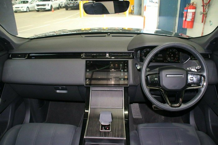 2024 Land Rover Range Rover Velar P400 Dynamic HSE