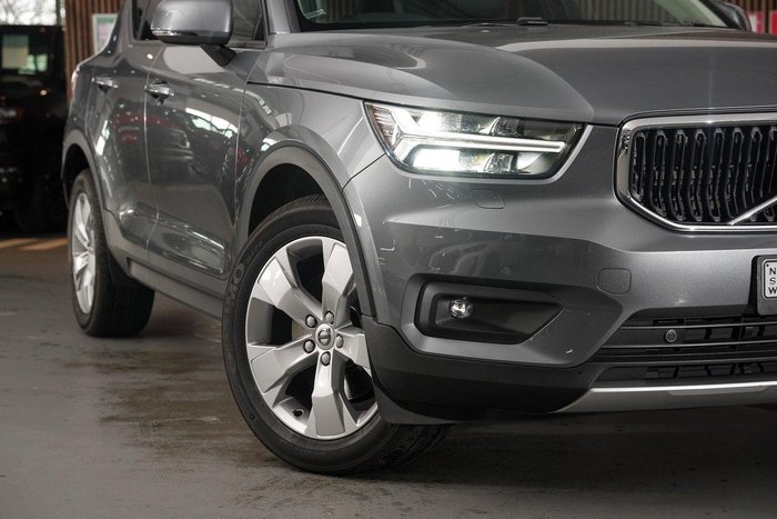 2018 Volvo XC40 T5 Momentum