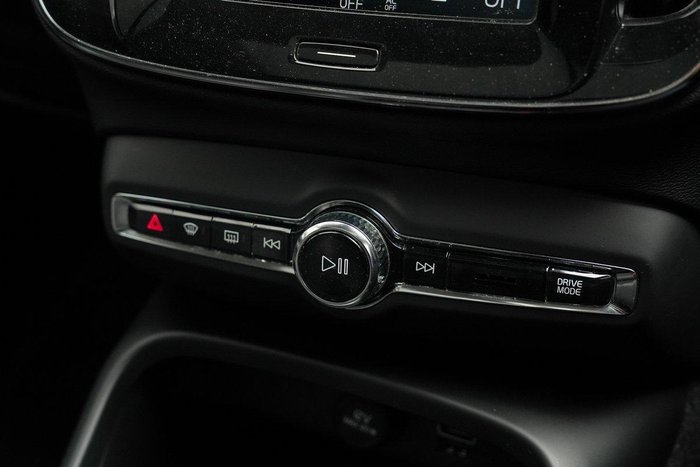 2018 Volvo XC40 T5 Momentum