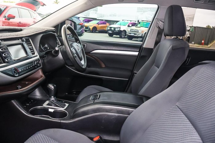 2015 Toyota Kluger GX